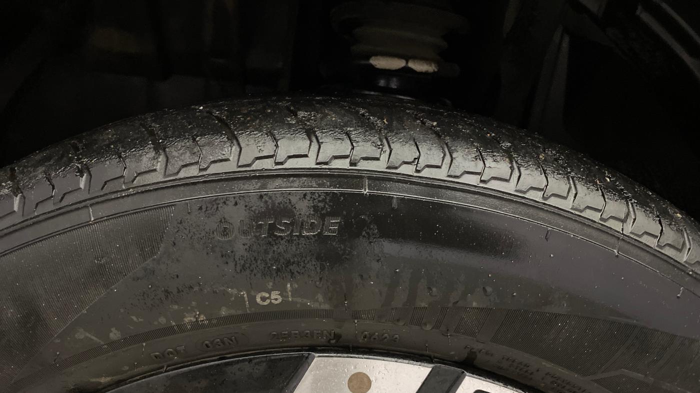 2023 Renault Kiger RXZ TURBO CVT, Petrol, Automatic, 24,169 km, Left Front Tyre Tread