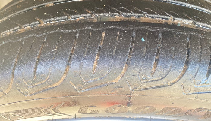 2019 Honda Jazz 1.2L I-VTEC V, Petrol, Manual, 57,180 km, Left Front Tyre Tread