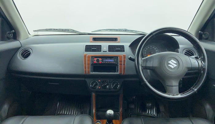 2011 Maruti Swift LXI, Petrol, Manual, 97,383 km, Dashboard