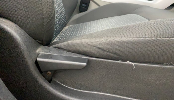 2018 Tata NEXON XMA PETROL, Petrol, Automatic, 37,000 km, Driver Side Adjustment Panel