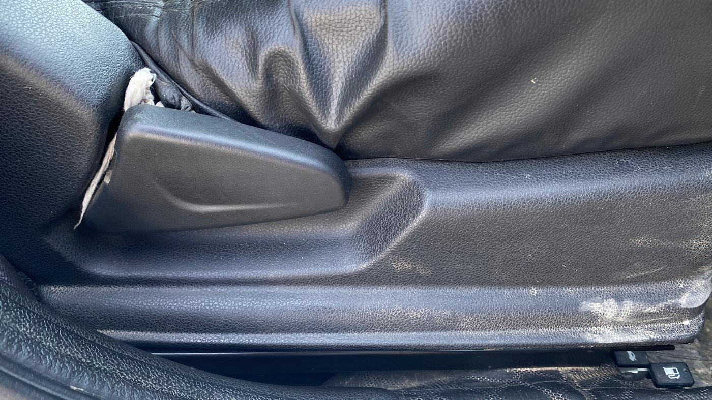 2019 Renault Kwid RXT 0.8 (O), Petrol, Manual, 29,248 km, Driver Side Adjustment Panel