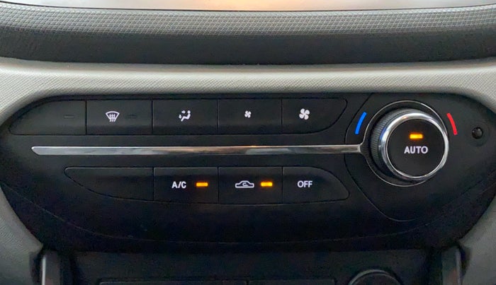 2020 Tata ALTROZ XT 1.2, Petrol, Manual, 27,240 km, Automatic Climate Control