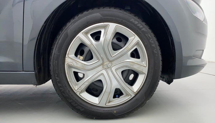 2020 Tata ALTROZ XT 1.2, Petrol, Manual, 27,240 km, Right Front Wheel