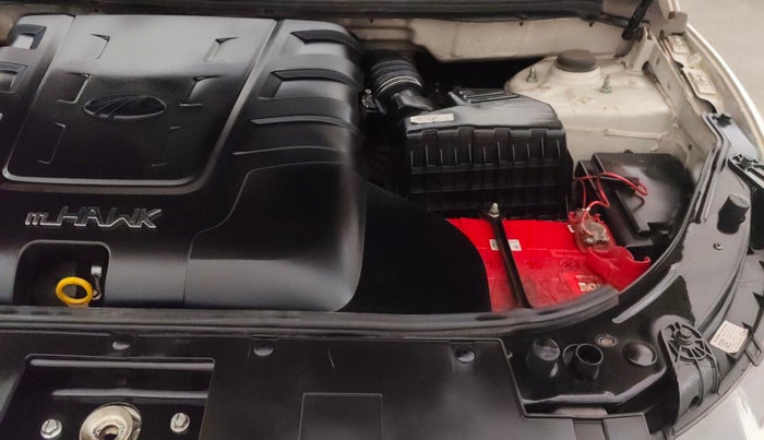 2018 Mahindra XUV500 W11 AT, Diesel, Automatic, 81,037 km, Engine View - Left