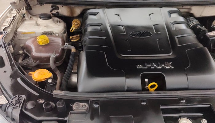 2018 Mahindra XUV500 W11 AT, Diesel, Automatic, 81,037 km, Engine View - Right