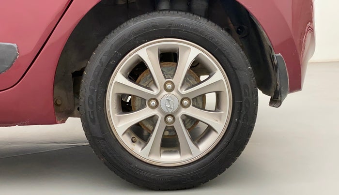 2016 Hyundai Grand i10 ASTA AT 1.2 KAPPA VTVT, Petrol, Automatic, 93,065 km, Left Rear Wheel