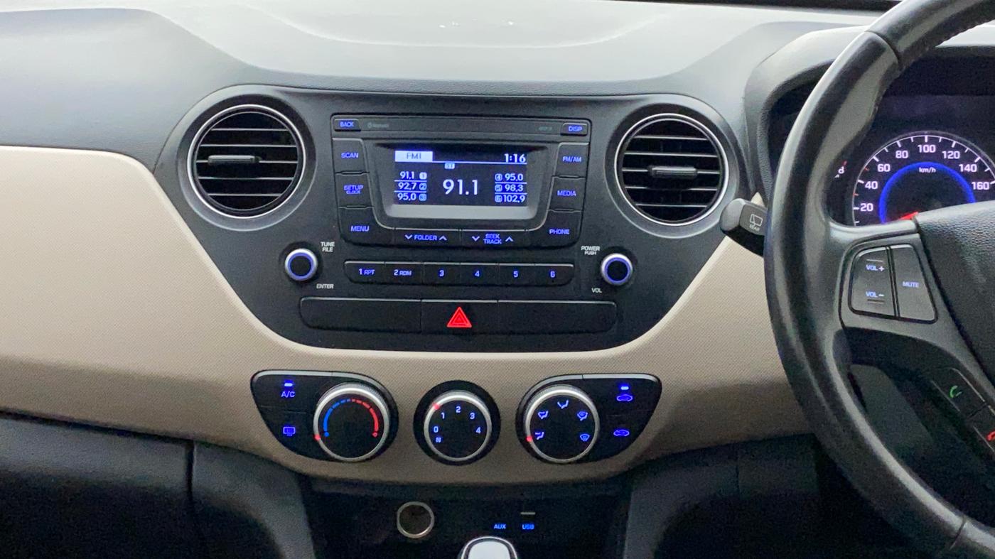 2016 Hyundai Grand i10 ASTA AT 1.2 KAPPA VTVT, Petrol, Automatic, 93,065 km, Air Conditioner