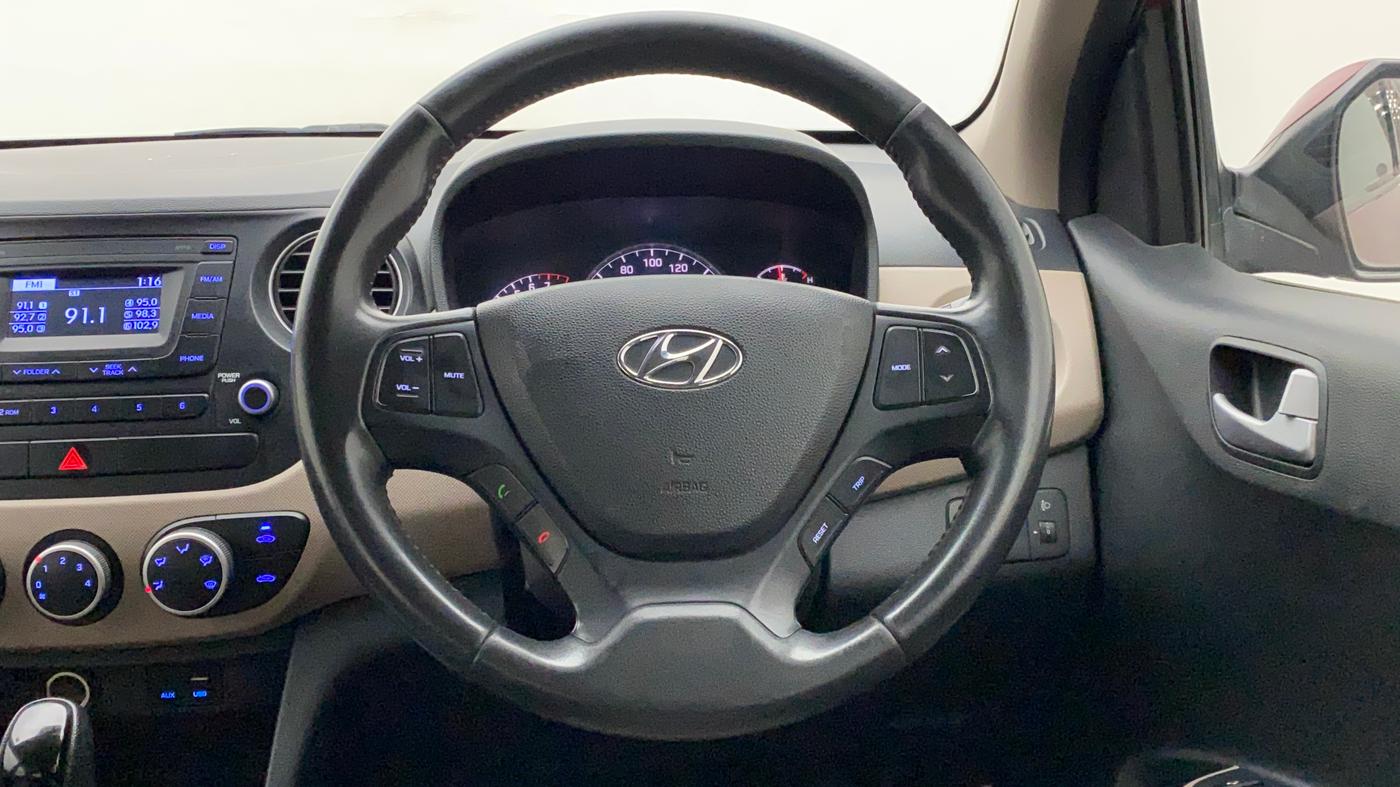 2016 Hyundai Grand i10 ASTA AT 1.2 KAPPA VTVT, Petrol, Automatic, 93,065 km, Steering Wheel Close Up