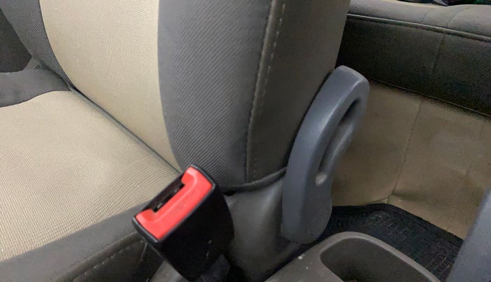 2013 Hyundai i10 SPORTZ 1.2, Petrol, Manual, 53,420 km, Driver Side Adjustment Panel