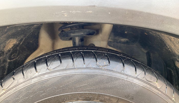 2019 MG HECTOR SHARP 1.5 DCT PETROL, Petrol, Automatic, 22,683 km, Right Front Tyre Tread