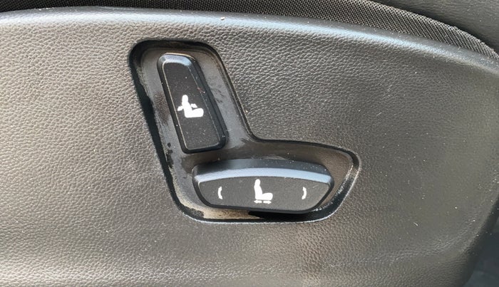 2019 MG HECTOR SHARP 1.5 DCT PETROL, Petrol, Automatic, 22,683 km, Driver Side Adjustment Panel