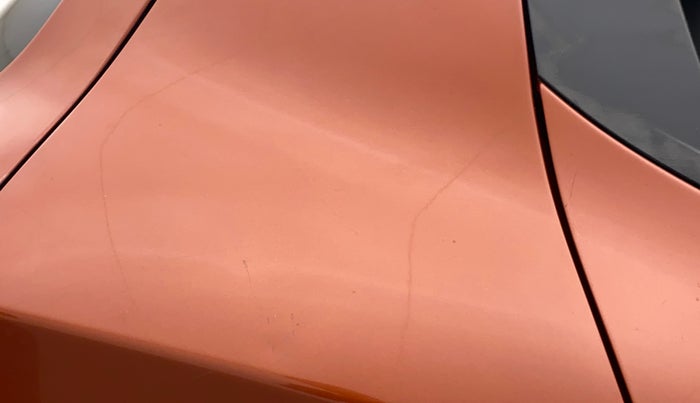 2017 Mahindra Kuv100 K6 PLUS D 6 STR, Diesel, Manual, 1,23,152 km, Right quarter panel - Slightly dented