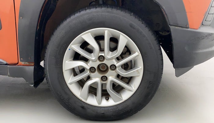2017 Mahindra Kuv100 K6 PLUS D 6 STR, Diesel, Manual, 1,23,152 km, Right Front Wheel