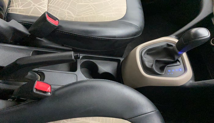 2018 Hyundai Grand i10 MAGNA AT 1.2 KAPPA VTVT, Petrol, Automatic, 40,561 km, Gear Lever