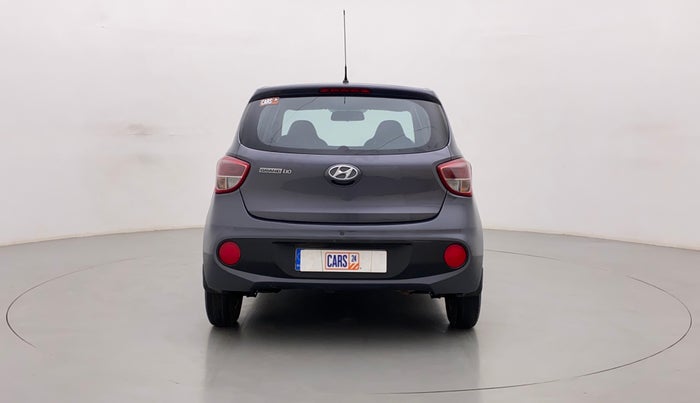 2018 Hyundai Grand i10 MAGNA AT 1.2 KAPPA VTVT, Petrol, Automatic, 40,561 km, Back/Rear
