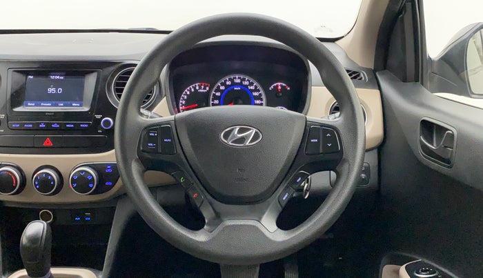 2018 Hyundai Grand i10 MAGNA AT 1.2 KAPPA VTVT, Petrol, Automatic, 40,561 km, Steering Wheel Close Up