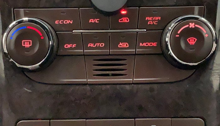 2014 Mahindra XUV500 W6, Diesel, Manual, 92,368 km, Automatic Climate Control