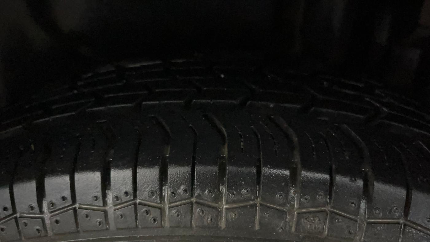 2021 Maruti Swift Dzire TOUR S-CNG, CNG, Manual, 56,509 km, Left Rear Tyre Tread
