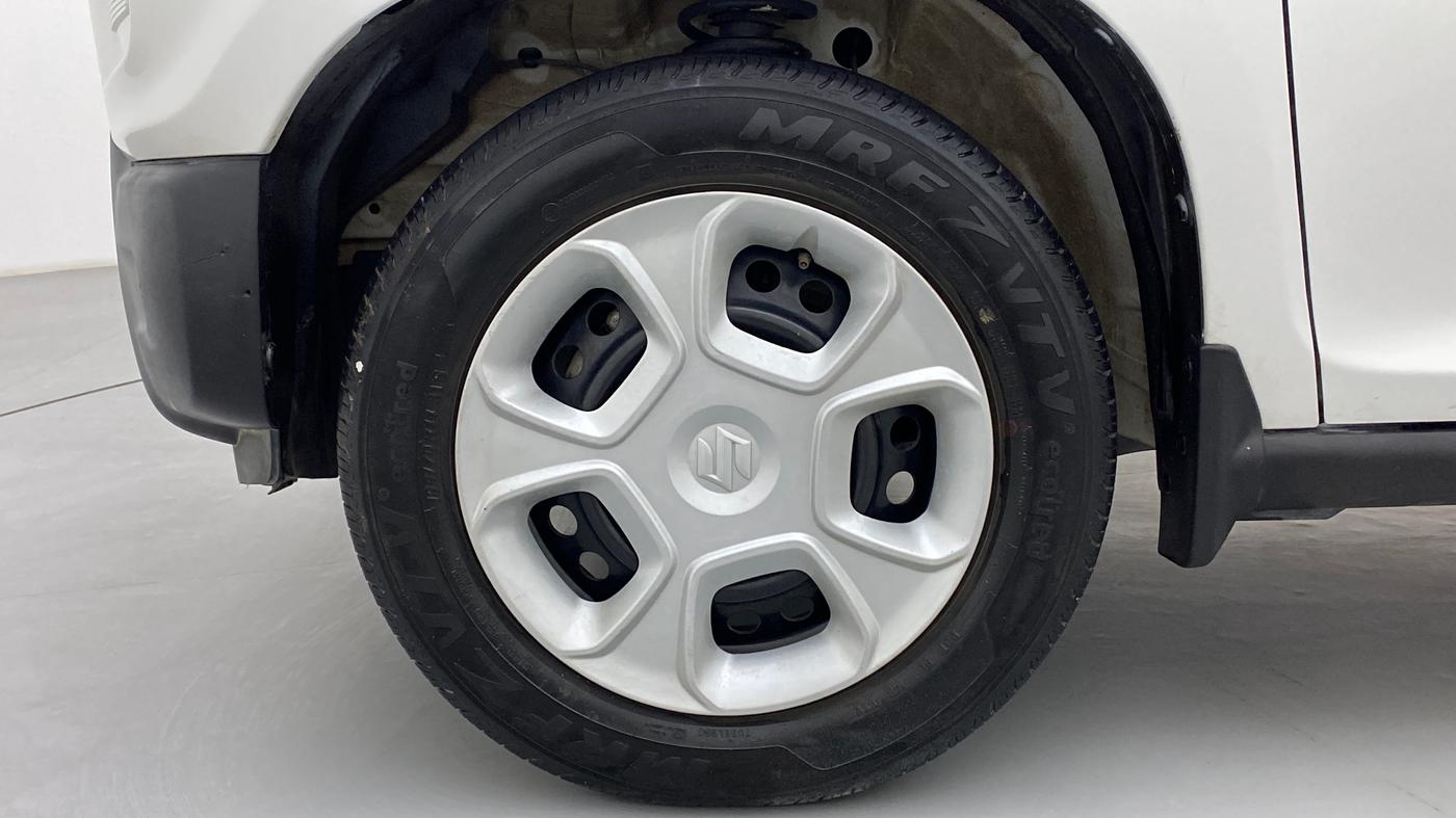 2020 Maruti S PRESSO VXI, Petrol, Manual, 39,870 km, Left Front Wheel