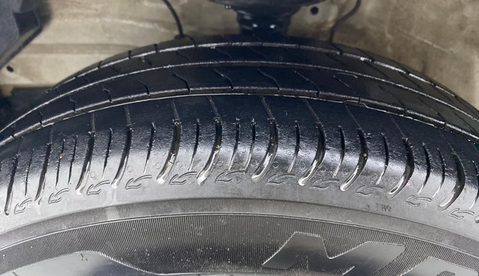 2020 Maruti S PRESSO VXI, Petrol, Manual, 39,870 km, Left Front Tyre Tread
