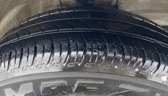 2020 Maruti S PRESSO VXI, Petrol, Manual, 39,870 km, Right Front Tyre Tread