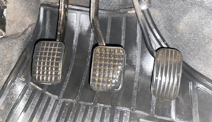 2016 Tata Tiago XZ PETROL, CNG, Manual, 97,724 km, Pedals