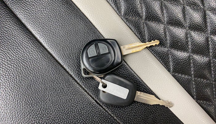 2018 Maruti Alto 800 VXI, Petrol, Manual, 59,297 km, Key Close Up