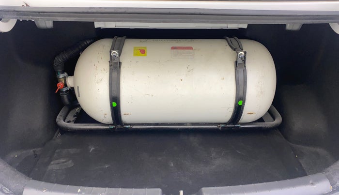 2022 Hyundai AURA S 1.2 CNG, CNG, Manual, 66,968 km, Boot Inside