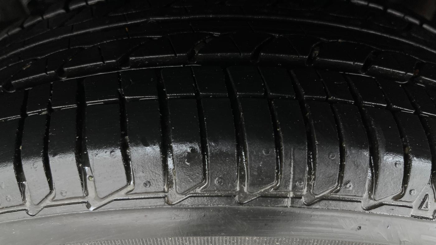 2022 Tata TIGOR XZA PLUS PETROL, Petrol, Automatic, 18,963 km, Left Rear Tyre Tread