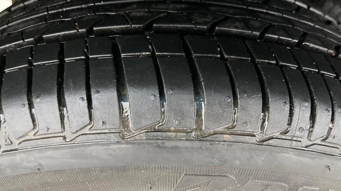 2022 Tata TIGOR XZA PLUS PETROL, Petrol, Automatic, 18,963 km, Right Rear Tyre Tread