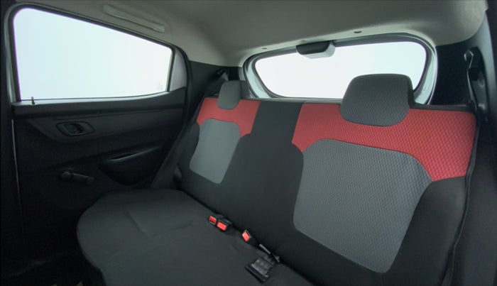 2017 Renault Kwid RXT 1.0 EASY-R AT OPTION, Petrol, Automatic, 9,601 km, Right Side Rear Door Cabin