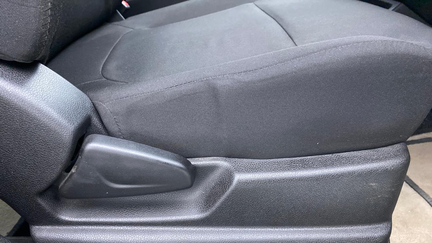 2017 Renault Kwid RXT 1.0 EASY-R AT OPTION, Petrol, Automatic, 9,601 km, Driver Side Adjustment Panel