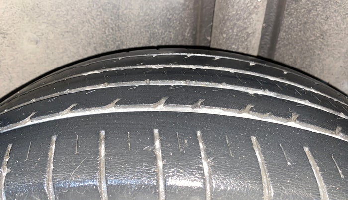 2019 MG HECTOR SHARP HYBRID 1.5 PETROL, Petrol, Manual, 57,878 km, Left Rear Tyre Tread