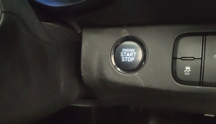 2019 Hyundai VENUE SX 1.0 (O) TURBO, Petrol, Manual, 43,077 km, Keyless Start/ Stop Button