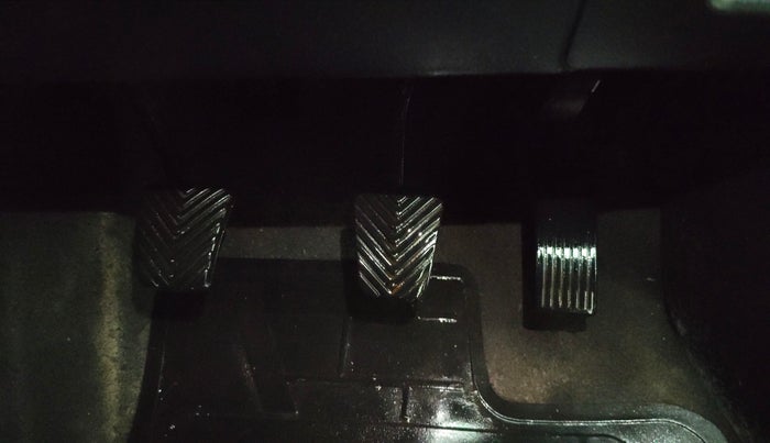 2019 Hyundai VENUE SX 1.0 (O) TURBO, Petrol, Manual, 43,077 km, Pedals