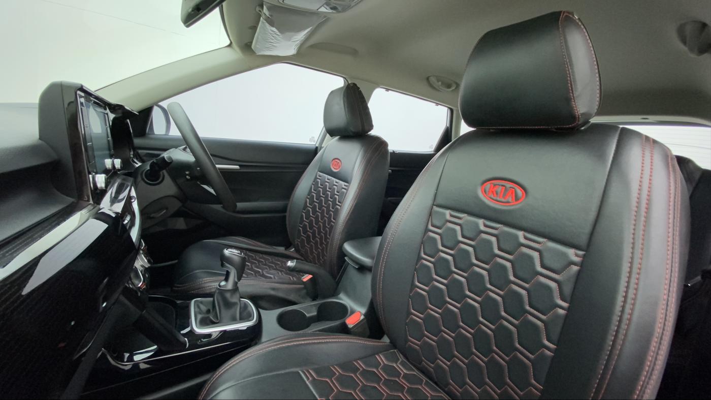 2020 KIA SELTOS HTK PLUS 1.5 DIESEL, Diesel, Manual, 30,595 km, Right Side Front Door Cabin