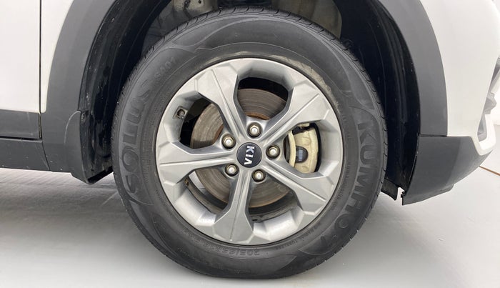 2020 KIA SELTOS HTK PLUS 1.5 DIESEL, Diesel, Manual, 30,595 km, Right Front Wheel