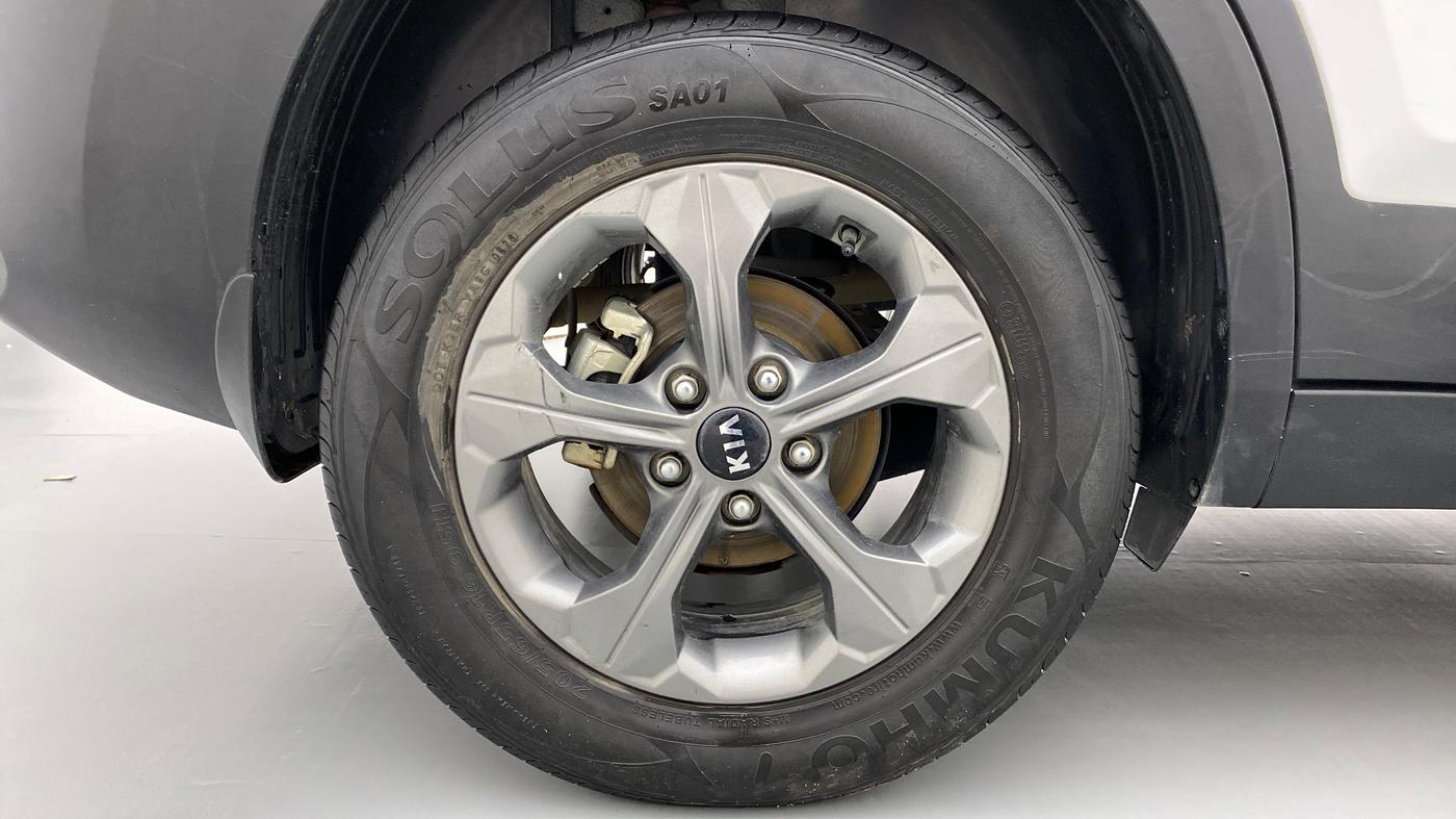 2020 KIA SELTOS HTK PLUS 1.5 DIESEL, Diesel, Manual, 30,595 km, Right Rear Wheel