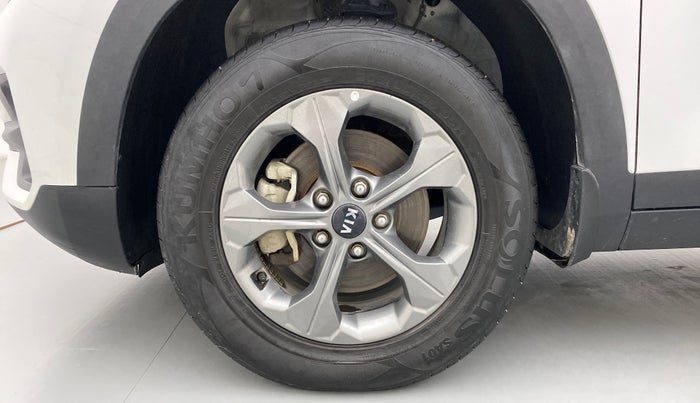 2020 KIA SELTOS HTK PLUS 1.5 DIESEL, Diesel, Manual, 30,595 km, Left Front Wheel
