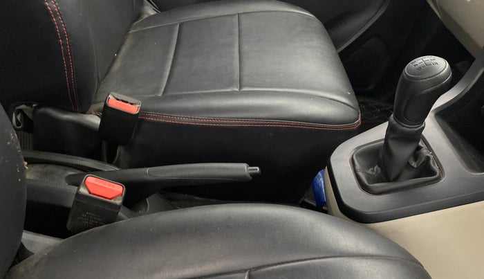 2025 Maruti New Wagon-R LXI 1.0, Petrol, Manual, 11,676 km, Gear Lever