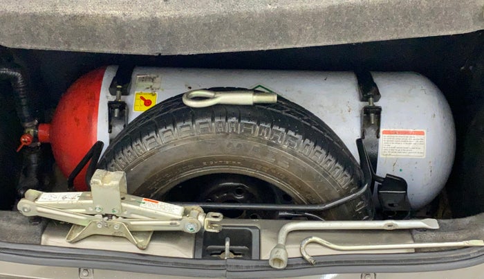 2020 Maruti New Wagon-R LXI CNG 1.0 L, CNG, Manual, 12,850 km, Spare Tyre