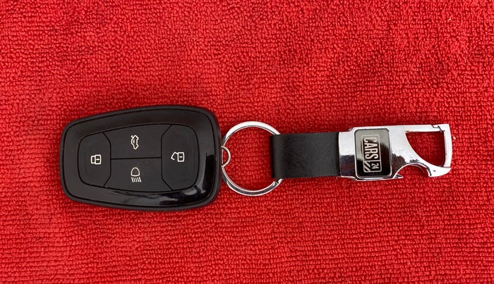 2021 Tata TIGOR XZ PLUS PETROL, Petrol, Manual, 70,451 km, Key Close Up