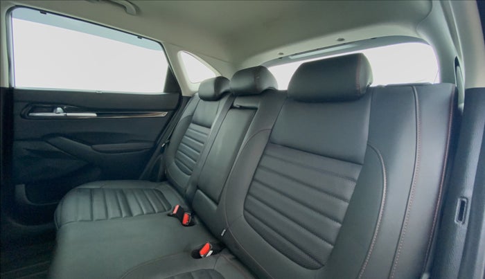 2020 KIA SELTOS GTX 1.4 GDI AT PETROL, Petrol, Automatic, 13,689 km, Right Side Rear Door Cabin