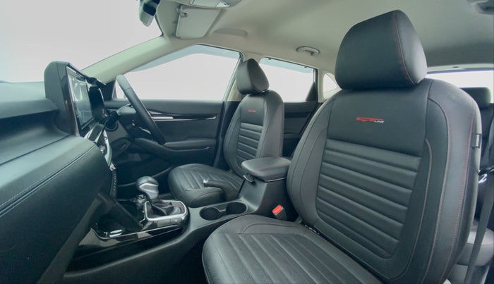 2020 KIA SELTOS GTX 1.4 GDI AT PETROL, Petrol, Automatic, 13,689 km, Right Side Front Door Cabin