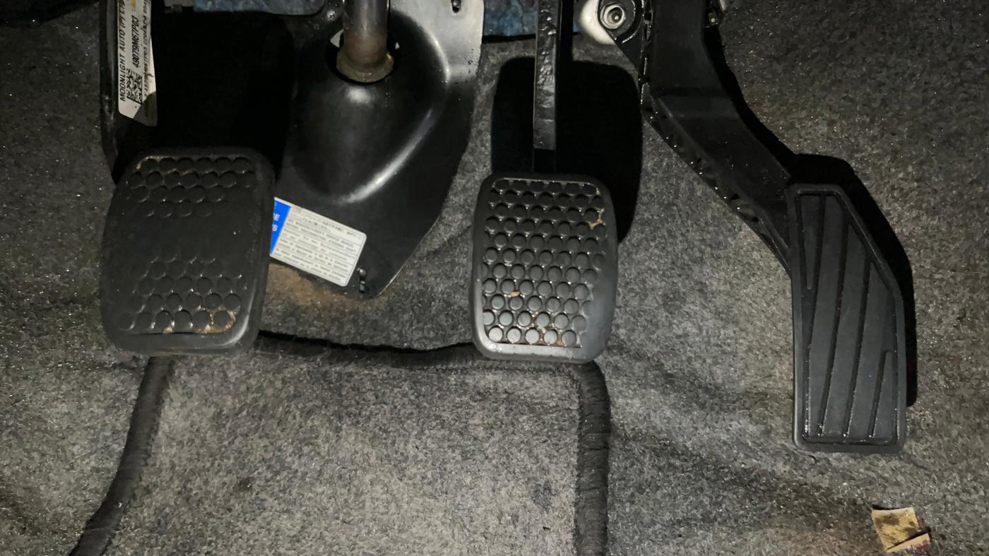 2021 Maruti Alto LXI CNG, CNG, Manual, 61,105 km, Pedals