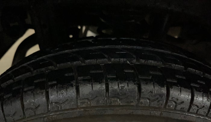 2021 Maruti Alto LXI CNG, CNG, Manual, 61,031 km, Right Rear Tyre Tread