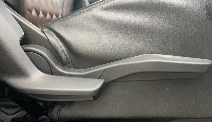 2023 Maruti Grand Vitara DELTA SMART HYBRID, Petrol, Manual, 9,593 km, Driver Side Adjustment Panel