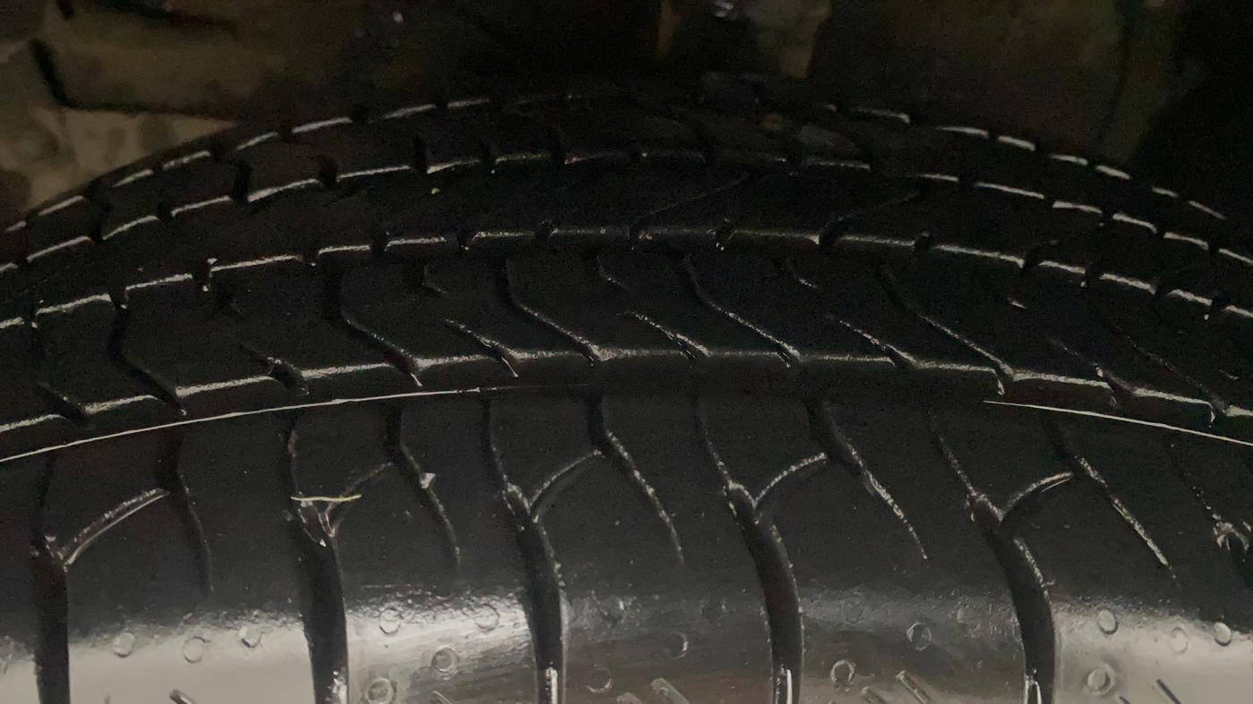 2023 Maruti Grand Vitara DELTA SMART HYBRID, Petrol, Manual, 9,593 km, Left Front Tyre Tread