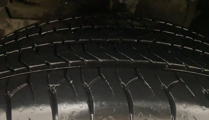 2023 Maruti Grand Vitara DELTA SMART HYBRID, Petrol, Manual, 9,593 km, Left Front Tyre Tread