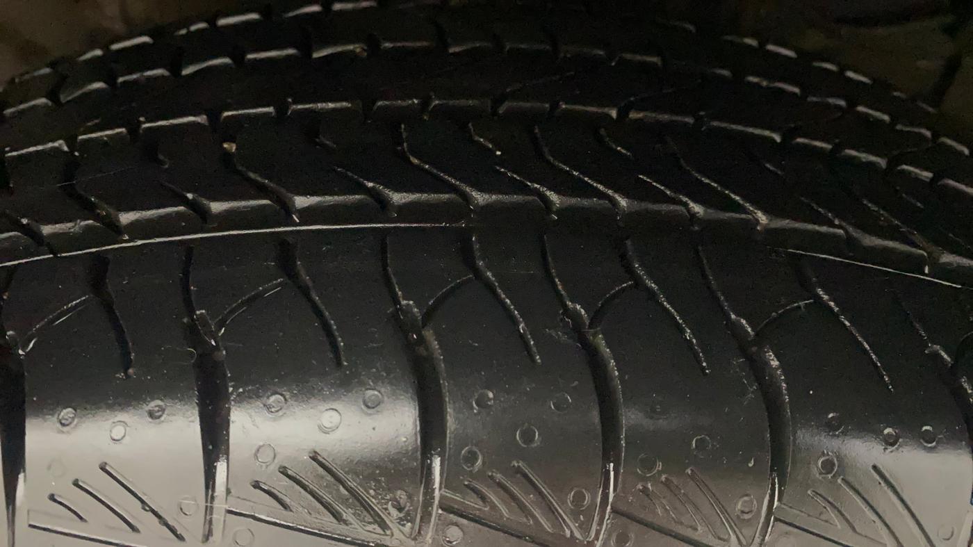 2023 Maruti Grand Vitara DELTA SMART HYBRID, Petrol, Manual, 9,593 km, Right Front Tyre Tread